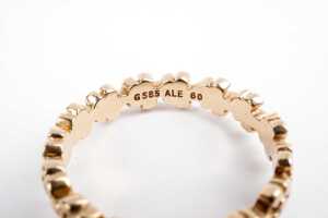 A Pandora daisy ring in 14 carat yellow gold - 4