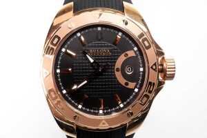 A Bulova Accutron Curacao automatic watch - 2