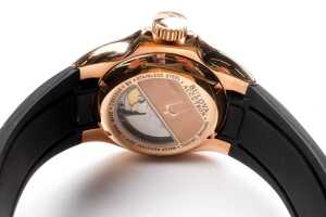 A Bulova Accutron Curacao automatic watch - 3