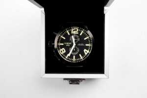 A U-Boat IFO Left hook chronograph watch - 4