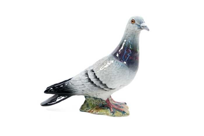 Beswick 'Pigeon' porcelain bird figure