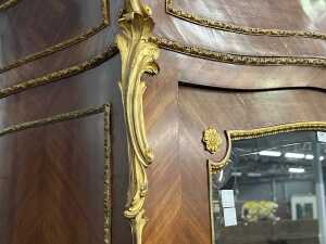 19th century French kingwood display cabinet - 6