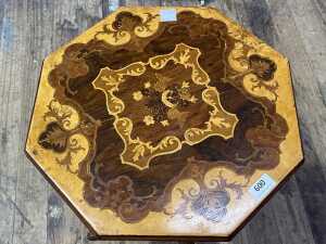 Italian marquetry sewing table - 2