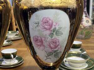 Pair of Limoges porcelain twin handled vases - 4