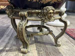 Louis XVI style reproduction jardini&egrave;re on brass stand - 4