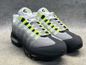 Nike Air Max 95 Big Bubble size US 10 Men's. RRP $250 - 3