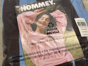 Hommey Robe size L/XL, RRP $149 - 4