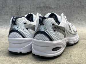 New Balance 530 size US 6.5 Men's. RRP $159 - 4