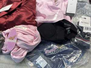 Group of Women's clothing size M - 5
