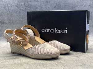 Diana Ferrari Fremontt size EU 39. Online price $189