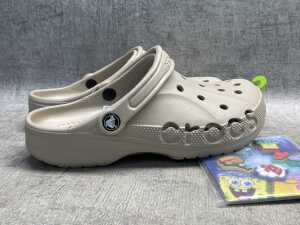 Crocs Baya clogs size US 7 men's - 2