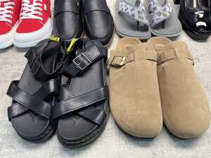 Group of Women's shoes - 4