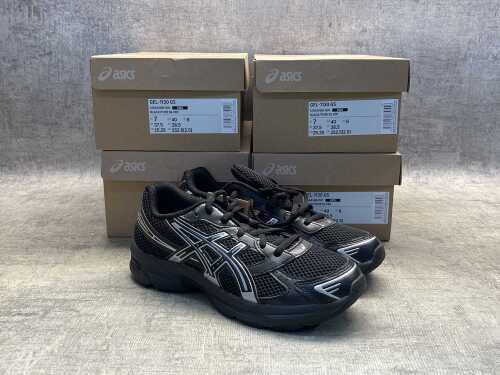 Four pairs of Asics Gel-1130 GS size US 6 & 7 Men's