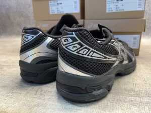 Four pairs of Asics Gel-1130 GS size US 6 & 7 Men's - 3