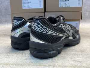 Four pairs of Asics Gel-1130 GS size US 5, 6 & 7 Men's - 3