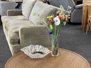 Art glass decorator items including glass flowers and grapes