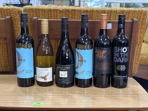 Mixed wine, six bottles