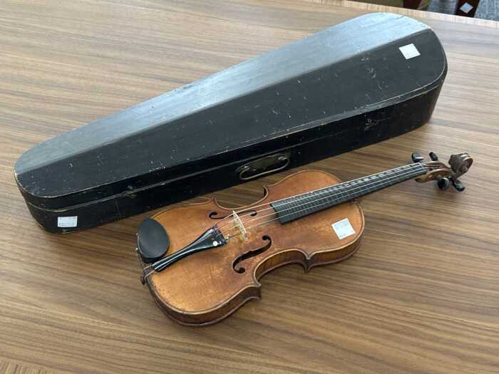 Manby System violin No. 886 with bow