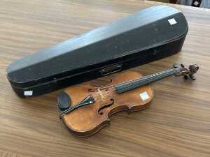 Manby System violin No. 886 with bow