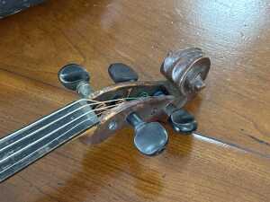 Antique French violin, Chanot model - 3