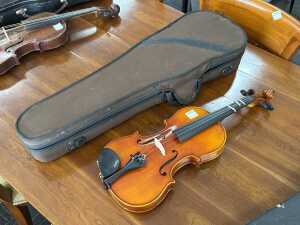 Suzuki NS-20 violin with bow