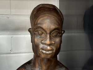 Hand-carved timber busts of African figures - 4