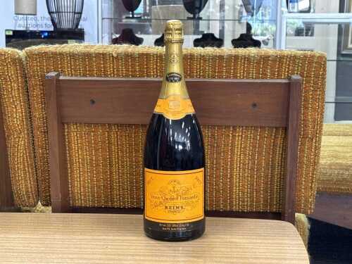 Veuve Clicquot Ponsardin Brut Champagne, Magnum
