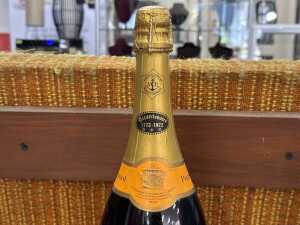 Veuve Clicquot Ponsardin Brut Champagne, Magnum - 3