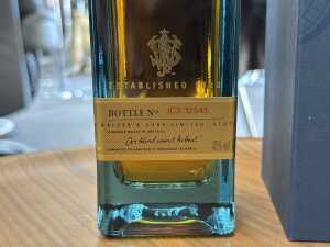 Johnnie Walker Blue Label blended Scotch whisky in presentation box - 3