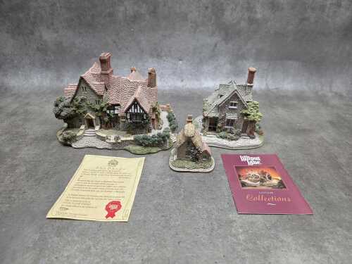 Three Lilliput Lane ceramic cottages