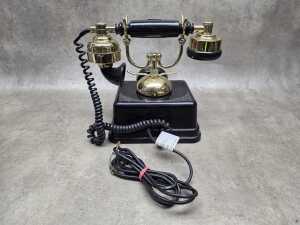 Reproduction telephone - 6