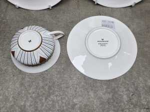 Wedgwood 'Queen of Hearts' porcelain tea setting for one - 6