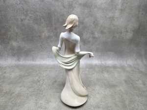 Royal Doulton Reflections 'Enchanting Evening ' - 3