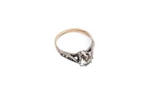 A cubic zirconia ring in 9 carat yellow gold and silver - 2