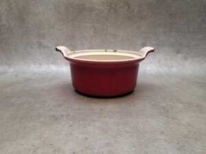 Le Creuset enamel cast iron cerise cookware - 4