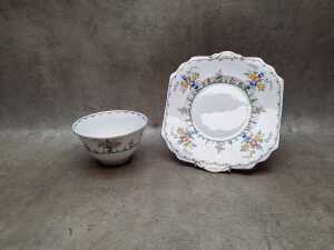 Duchess porcelain tea setting for five - 3