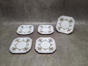 Duchess porcelain tea setting for five - 4