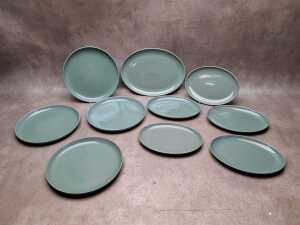 Denby 'Manor Green' stoneware dinner setting for four - 2