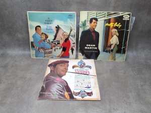 Nine Dean Martin vinyl records - 2