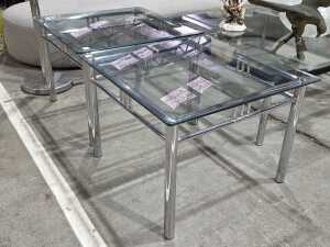Pair of contemporary occasional tables - 2