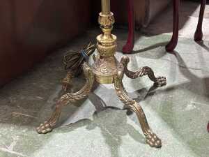 Ornate brass floor lamp - 4