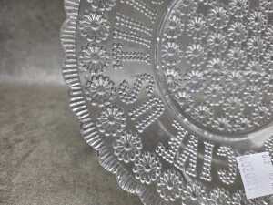 Davidson pressed glass 'Give Us Our daily Bread' plate - 3