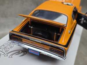 Classic Carlectables Leo Geoghegan E49 R/T Charger 1:18 scale model car - 5