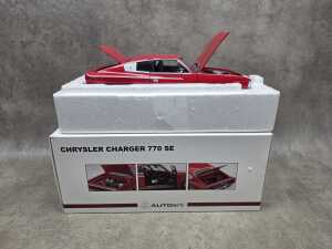 AutoArt 1972 Chrysler Charger 770 SE 1:18 scale model car - 2