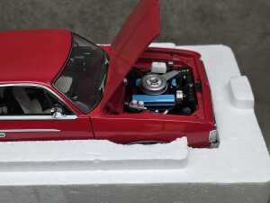 AutoArt 1972 Chrysler Charger 770 SE 1:18 scale model car - 3