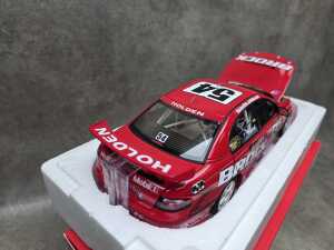 AutoArt Team Brock Holden VX Commodore 1:18 scale model - 4
