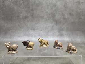 Wade Whimsies English porcelain figures - 2