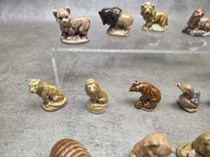 Wade Whimsies English porcelain figures - 3
