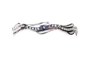 A tanzanite and cubic zirconia bracelet in sterling silver - 2