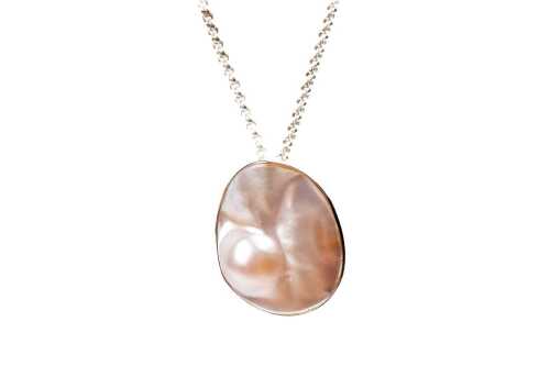 A blister mab&eacute; pearl pendant/brooch and necklace in sterling silver